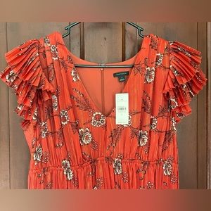 Ann Taylor floral maxi dress, size 8.